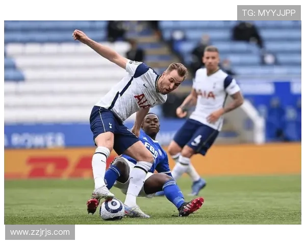 英超传奇球员近期状态回暖，表现稳健备受期待