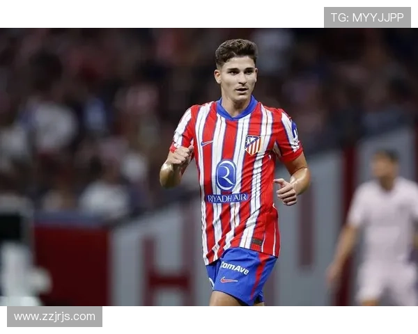 登贝莱左右脚均衡性解析:顶级双足边锋的代表 登贝莱左右脚均衡性解析:顶级双足边锋的代表