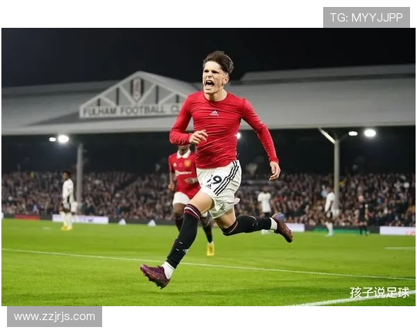 加纳乔无球跑动与反击冲击优势解析